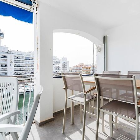 Welcs Apartamento 078 Emp Con Inmejorables Vistas Empuriabrava Bagian luar foto