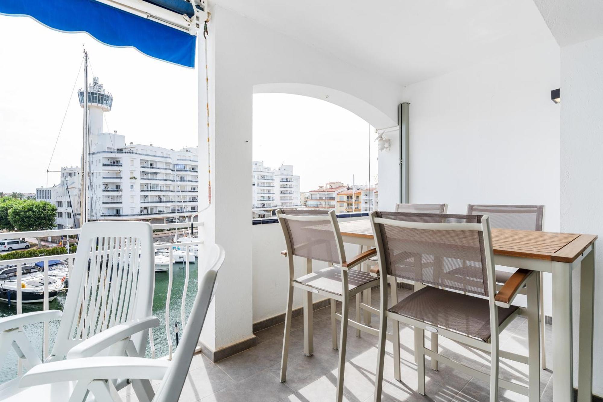 Welcs Apartamento 078 Emp Con Inmejorables Vistas Empuriabrava Bagian luar foto